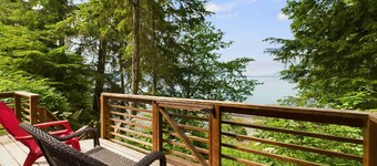 Lena Beach Retreat - Oceanfront Luxury