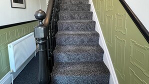 Unclassified image, 4 of 31, button - BV Aparthotel Huddersfield Ideal for Business & Leisure Stays (Huddersfield)