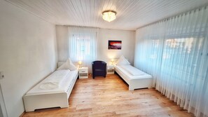 4 bedrooms, iron/ironing board, travel crib, free WiFi