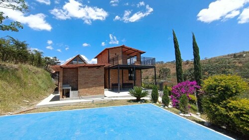 Country house, 10 minutes from Vilcabamba! (The Valley of Longevity)