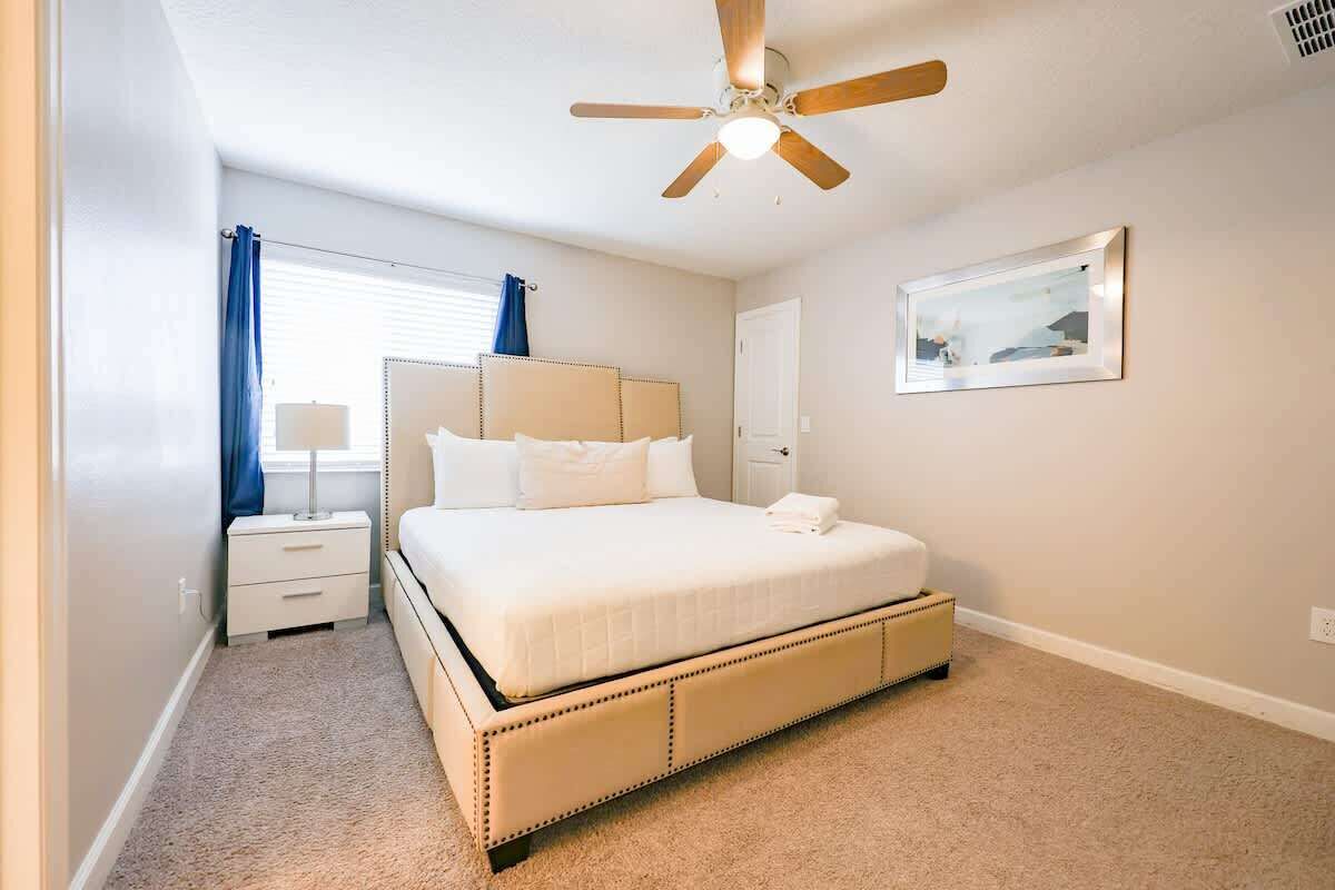 5 bedrooms, iron/ironing board, travel crib, free WiFi