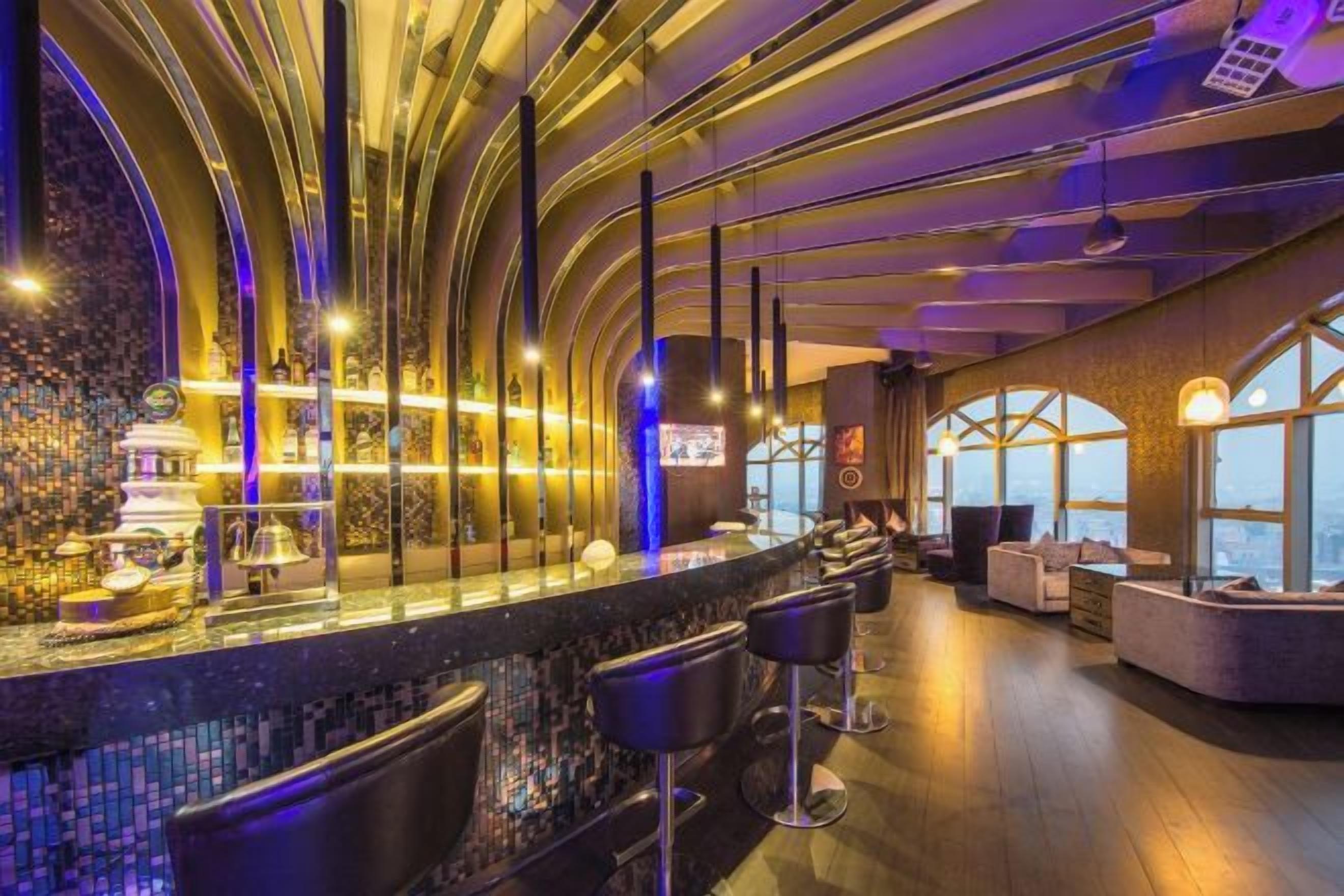 بار (في المنشاة)