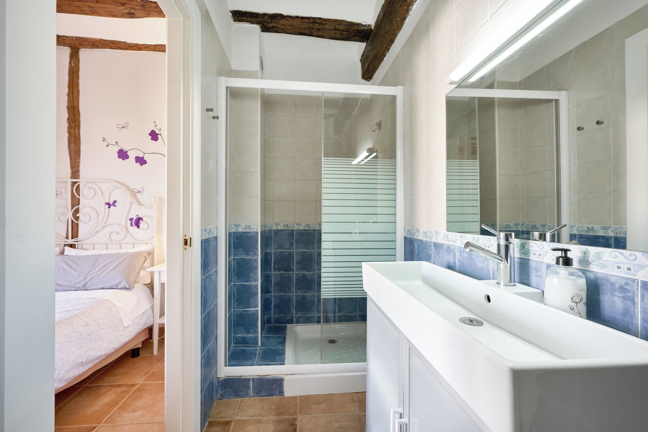 Superior Studio, Courtyard View | Bathroom | Hair dryer, towels, soap, toilet paper