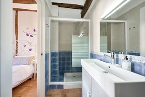 Bathroom - San Francisco 58  (Santo Domingo de la Calzada)