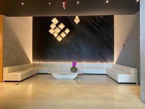 Interior - Modern Condo in Prime Downtown Miami – Sleeps 3 (Miami)