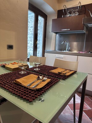 Dining - There's a place for you PetFriendly (Carrara)