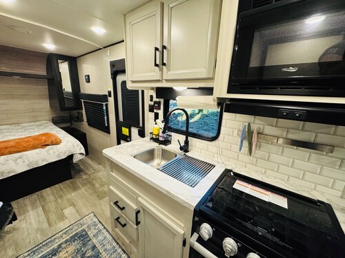 Comfort and relaxation at Black Lake in Olympia