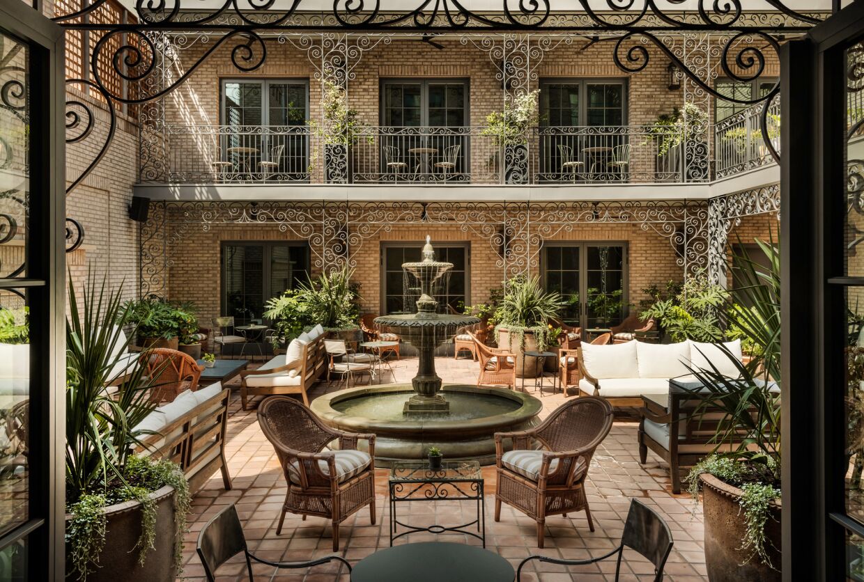 Room, 1 King Bed (Courtyard) | Terrace/patio