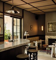 Bar (en el alojamiento)