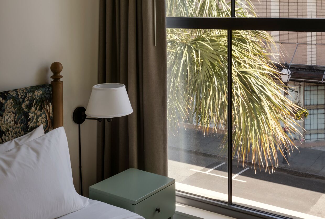 Room, 1 King Bed, Mobility Accessible | Minibar, in-room safe, free WiFi, bed sheets