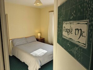 5 bedrooms, iron/ironing board, travel cot, WiFi