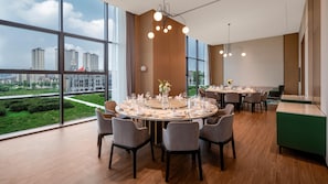 Restaurant - Holiday Inn Luzhou Longjian (Luzhou)