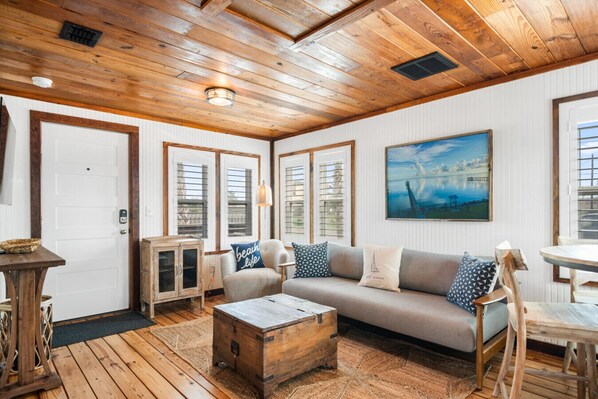 Smart TV - Steps from Restaurants, Shops, and the Beach—Welcome to Blue Heron! (Port Aransas)