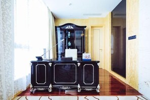 Cots/infant beds - Metropark Hotel Yancheng (Yancheng)