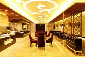 Unclassified image, 3 of 69, button - Metropark Hotel Yancheng (Yancheng)