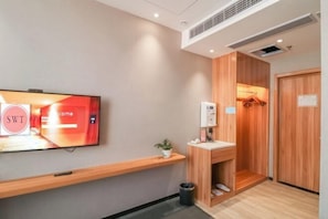 Room - Home Inn Plus (Rizhao Shandong Road Shiwutian Branch) (Rizhao)