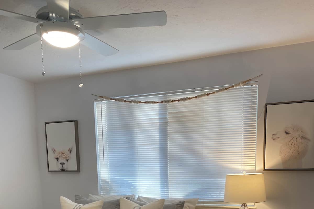 Classic Room, River View | WiFi (free)