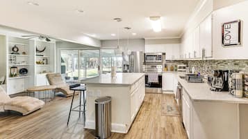 Microwave, stovetop, dishwasher, coffee/tea maker