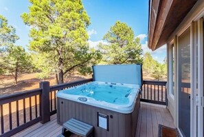 Baignoire à remous extérieure