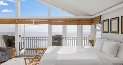 Unbeatable Beachfront Bliss w/ Ocean Views, Luxe Interiors & Patio Beach Road