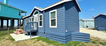 New! Pet & Family Friendly*On the Bay