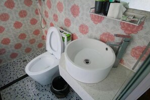 Unclassified image, 5 of 19, button - Jiaqi Hotel (Shanghai)