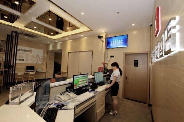 Interior - Junyi Hotel (Shanghai Packaging City) (Shanghai)