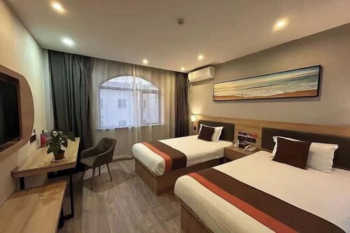 Junyi Hotel (Shanghai Packaging City)