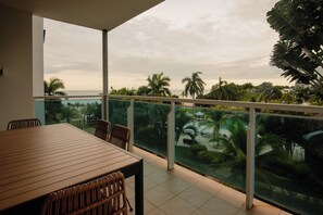 Outdoor dining - Beach Apartment at Nikki Residences 2 Bedroom (El Chirú)