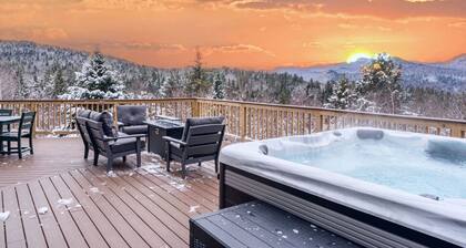 Stunning Summer Mtn Home Near Lake, Pet Friendly 🚣 🌲 🎱 🏓