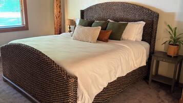 5 habitaciones, tabla de planchar con plancha, cuna de viaje y wifi