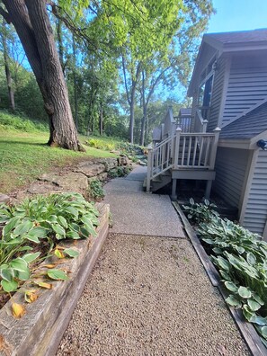 Property grounds - "Liberty Living" - A charming home with wooded views for privacy and relaxation. (Galena)