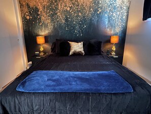 3 dormitorios, escritorio, tabla de planchar con plancha y wifi gratis