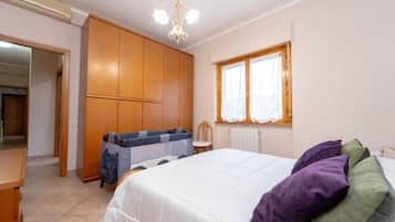 2 Schlafzimmer, Bügeleisen/Bügelbrett, WLAN, Bettwäsche