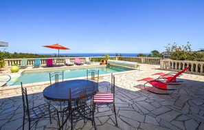 Pool - Amazing home in Cervione (Cervione)