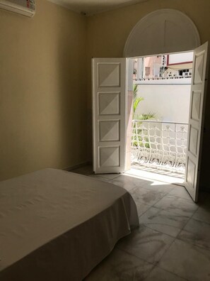 Basic Room, Courtyard View | Iron/ironing board, free WiFi