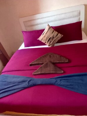 2 bedrooms, in-room safe, iron/ironing board, WiFi