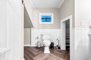Bathroom - #30 - Spacious & Cozy! (Southington)