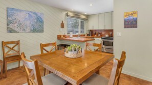 Appartement, Meerdere bedden (Meadow House - Unit 56) | Dineren