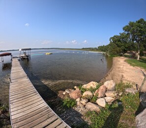 Private beach, kayaking, motor boating, rowing - Sunset Cove Resort (Cass Lake)