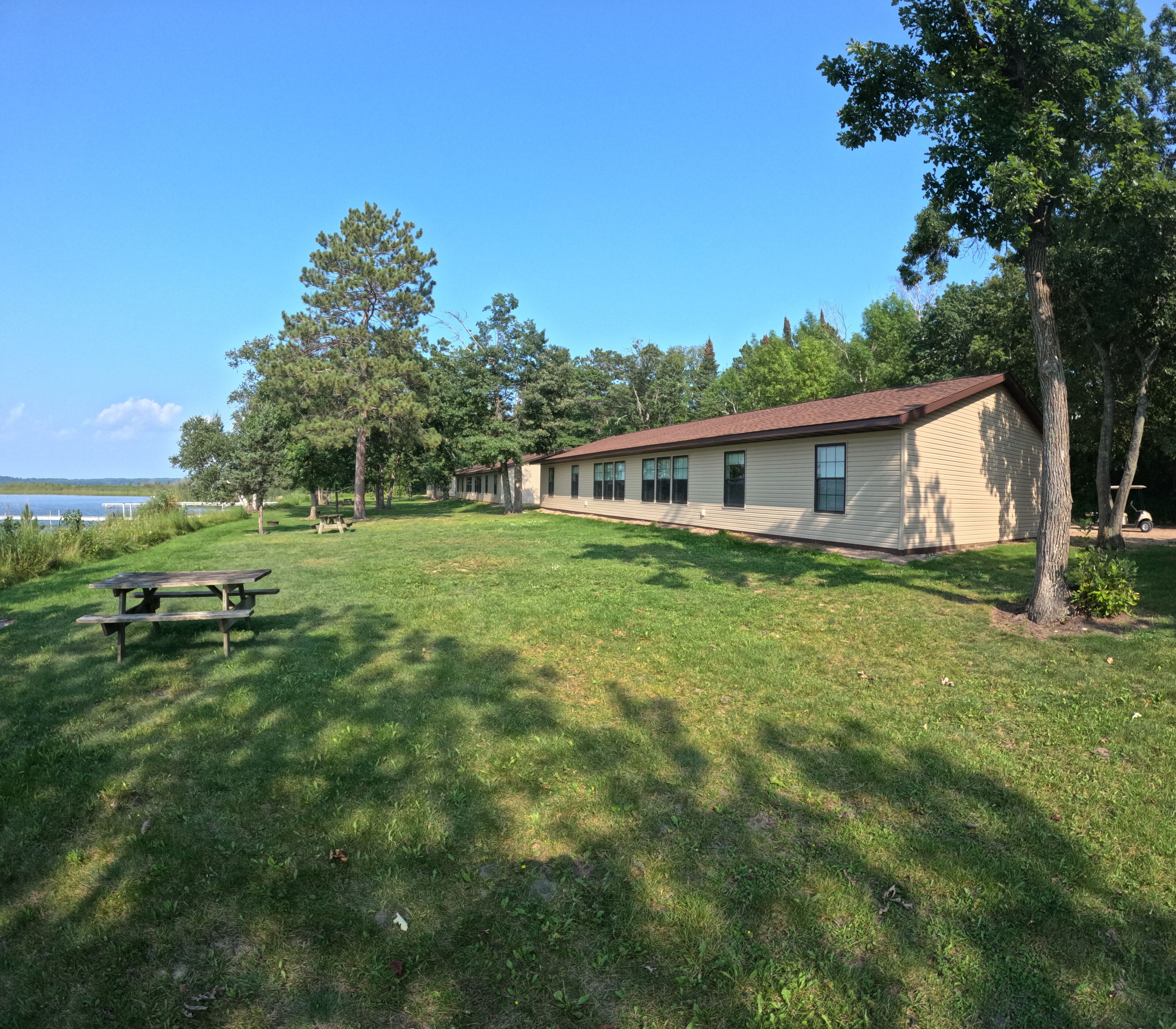 2 bedrooms, individually decorated, individually furnished, free WiFi