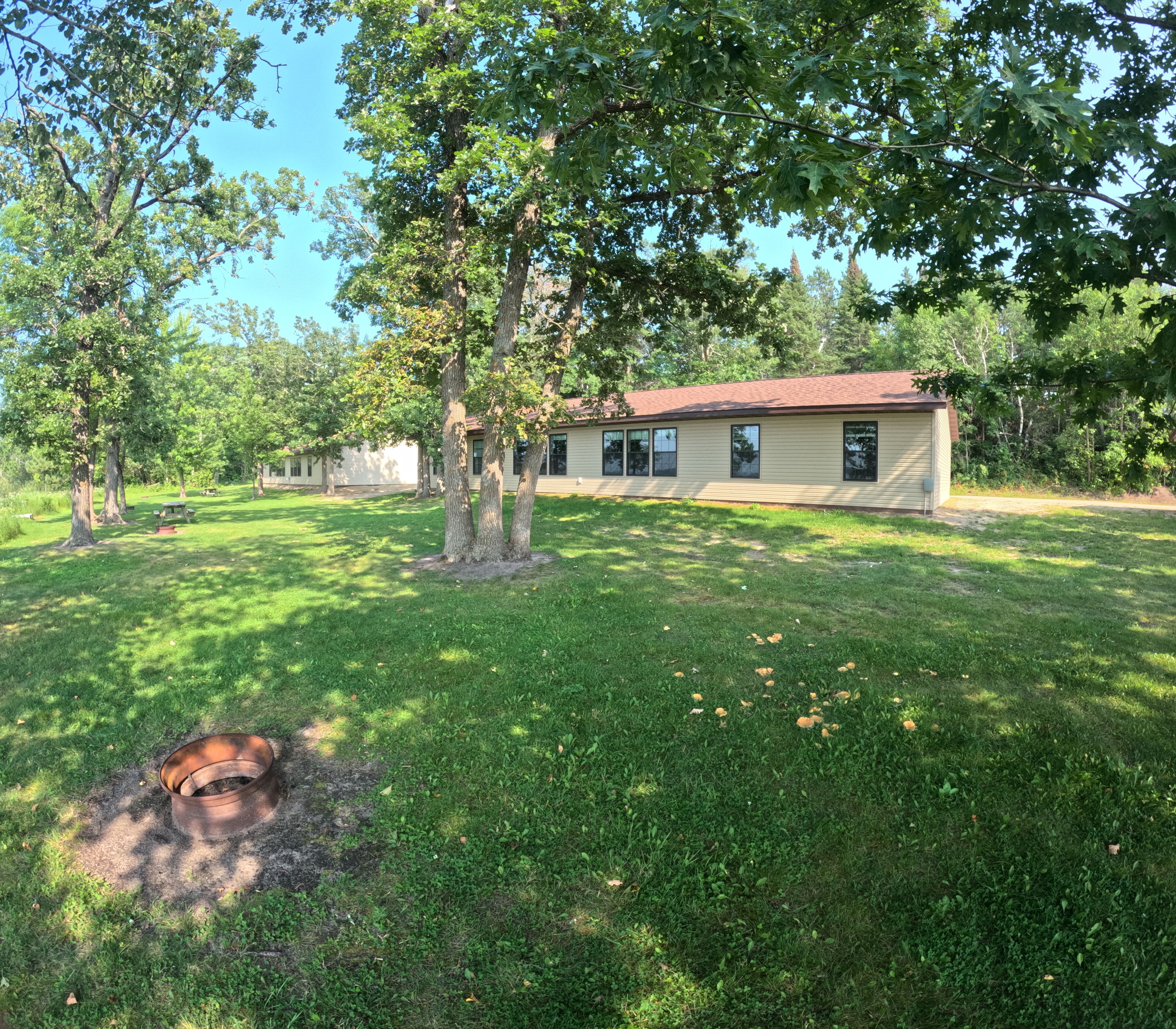 Family Cabin, Lake View, Lakeside | 2 bedrooms, individually decorated, individually furnished, free WiFi