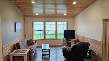 Family Cabin, Lake View, Lakeside | Living area