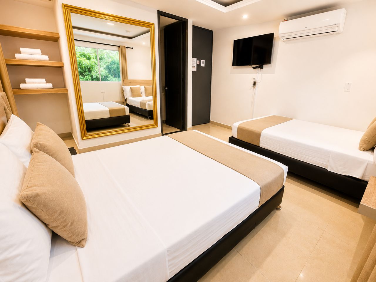 Foto - Hotel Med 33