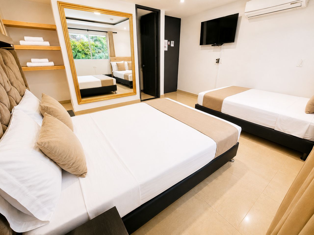 Foto - Hotel Med 33