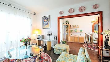 Villa, Multiple Bedrooms, Terrace | Living area