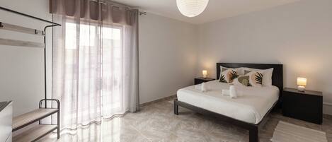 2 bedrooms, iron/ironing board, travel crib, WiFi