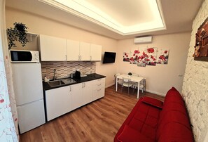 Smart TV - Love at First Sight - Apartment (Napoli)