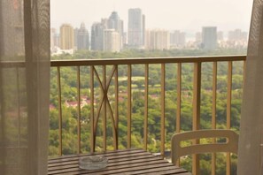 Room - Pinwu Apartment (Shenzhen)