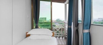 Gulangyu Qihai Homestay